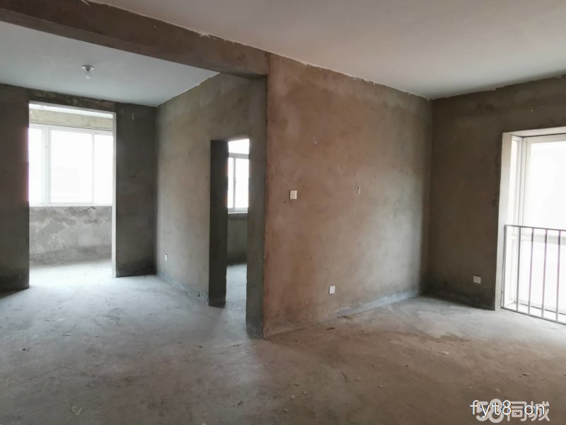 诚心出售 中天景苑 三中 一初 六小学校 可正常过户 可分期